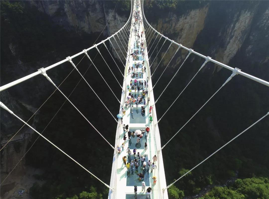 国内6个网红创意玻璃栈桥， 步步惊心！ - 知乎